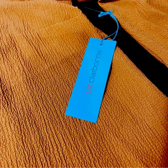 NWT Liz Claiborne Button Down Dress Blouse; Sz XL - Picture 3 of 6